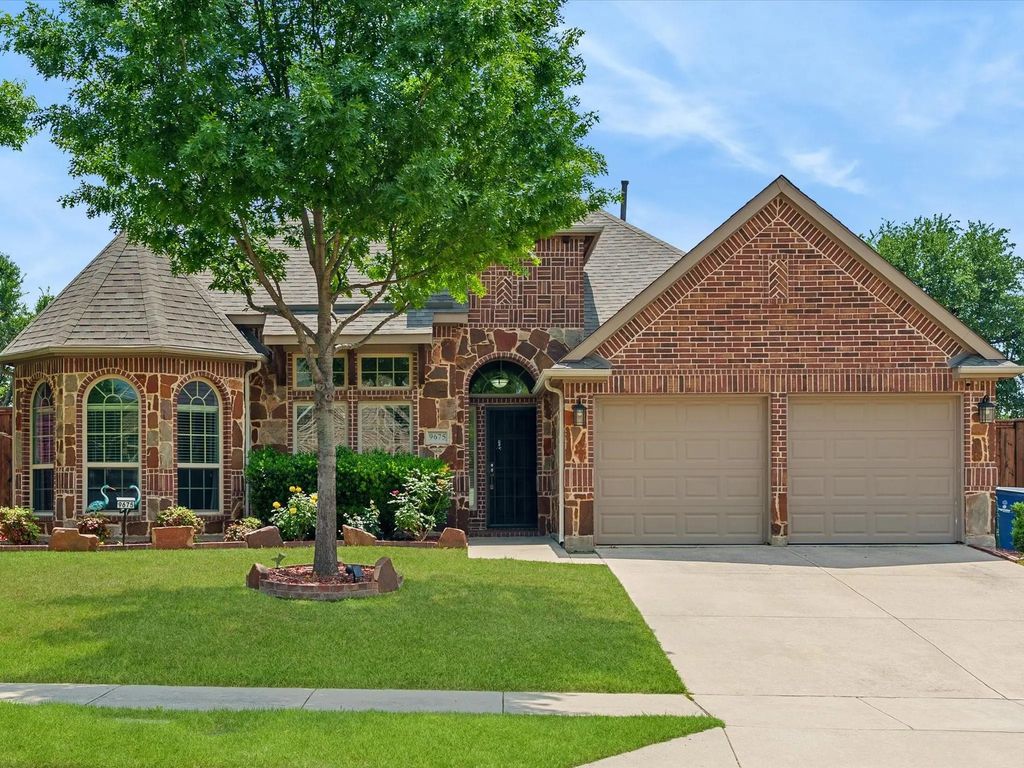 9675 Crown Ridge Drive, Frisco