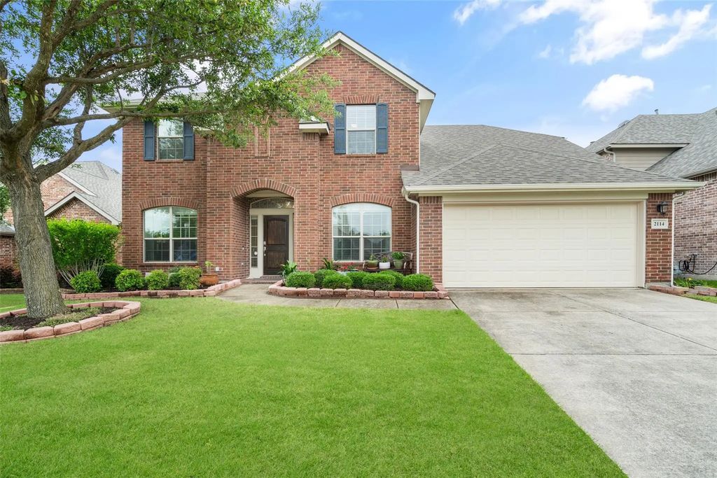 2114 Fairway Woods Drive, Wylie