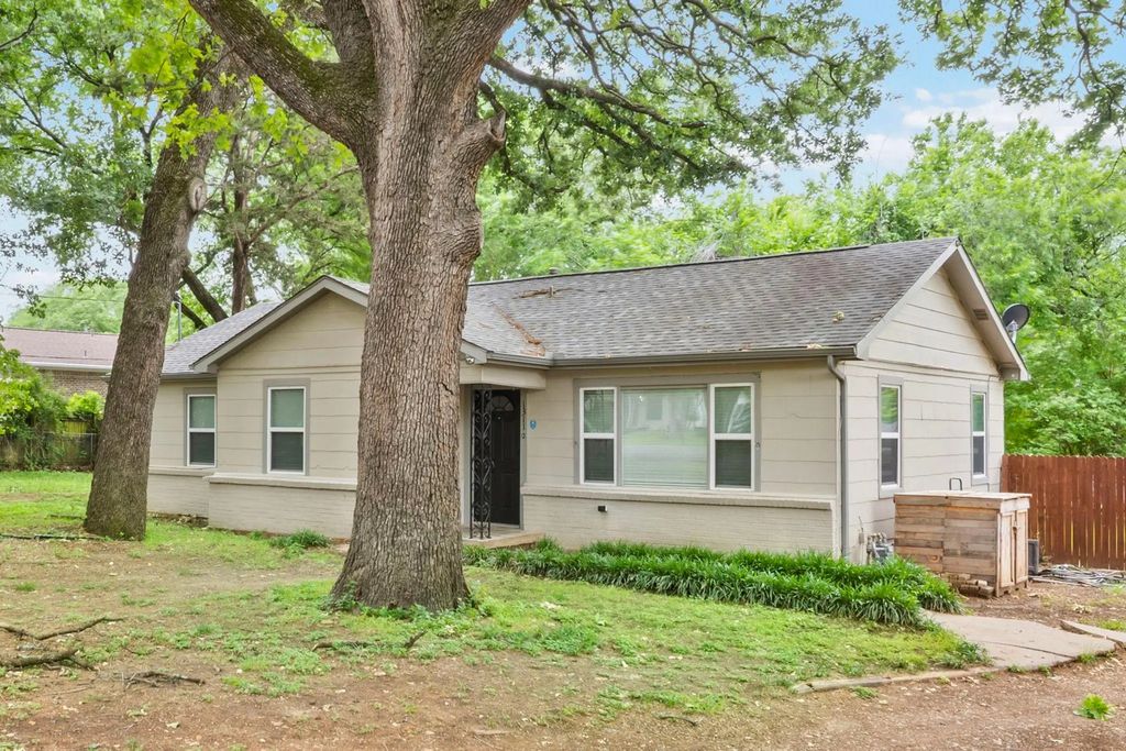 1311 Fulton Drive, Irving