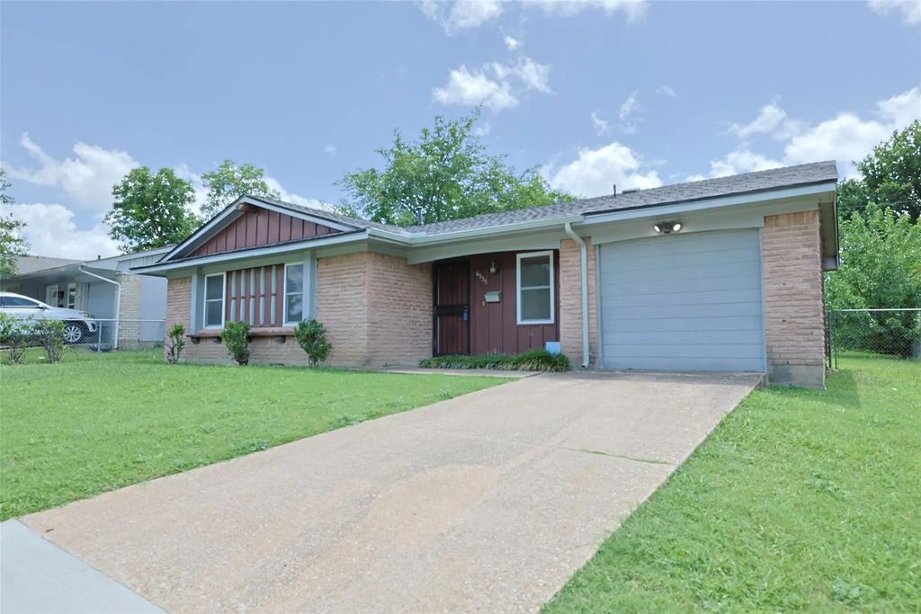 6539 Gentle River Drive, Dallas