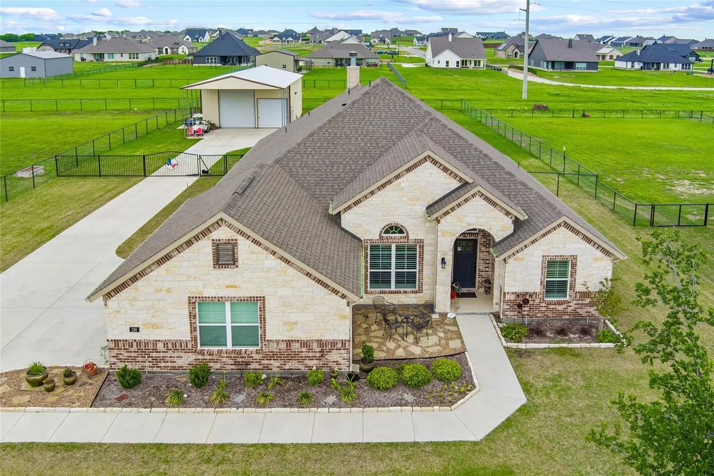 130 Prairie Meadows Court, Rhome