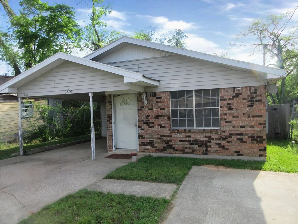 8607 Nesom Court, Shreveport