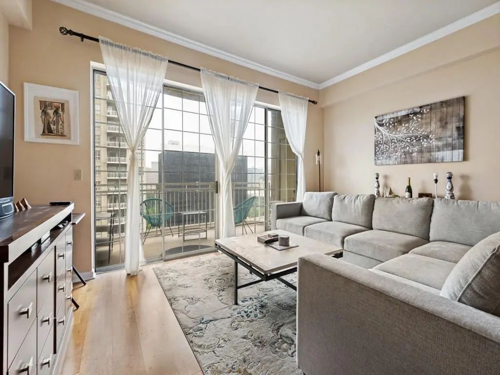 3225 Turtle Creek Boulevard 943, Dallas