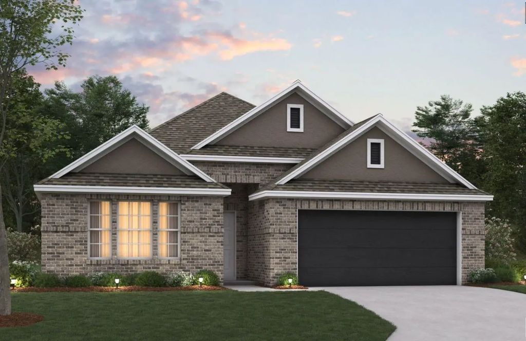 1137 Hackberry Lane, Crowley