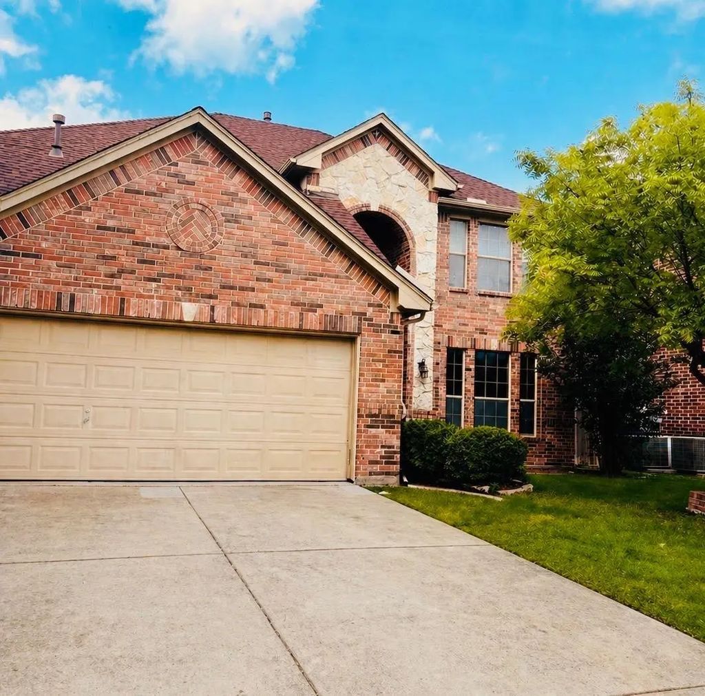 4407 Emerald Leaf Drive, Mansfield