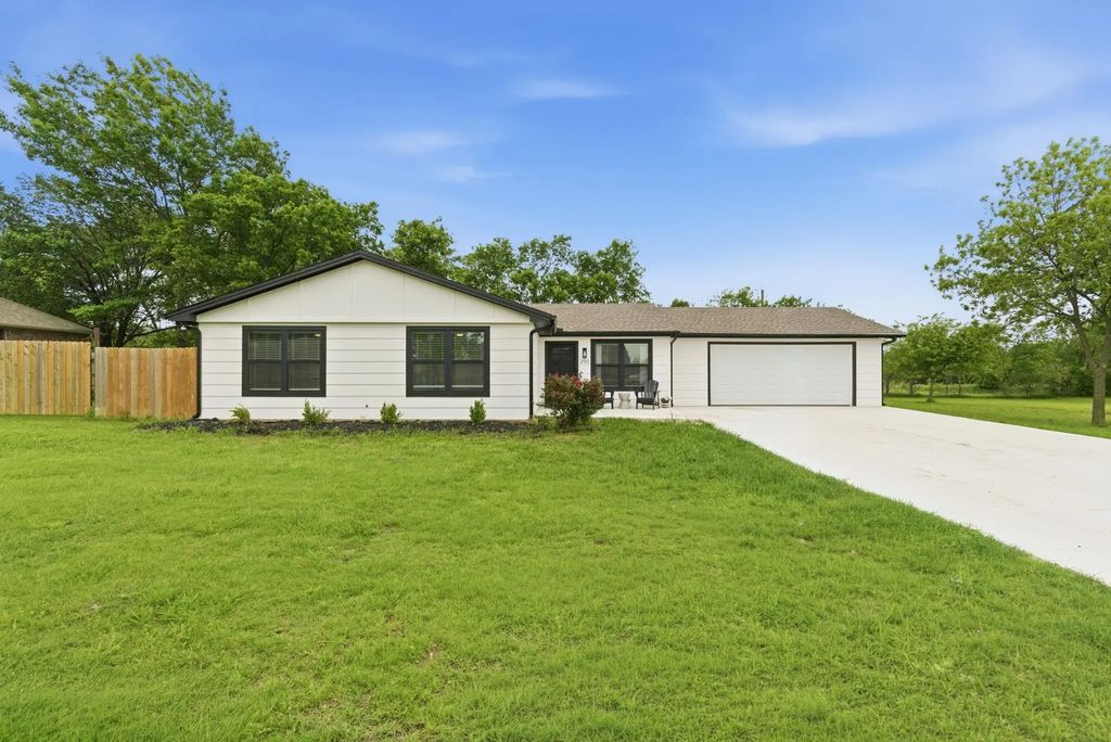 290 Old Spanish Trail, Valley View