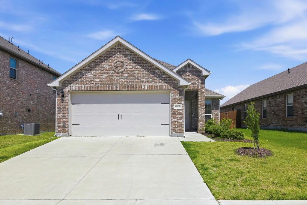 605 Cozy Greens, Lavon