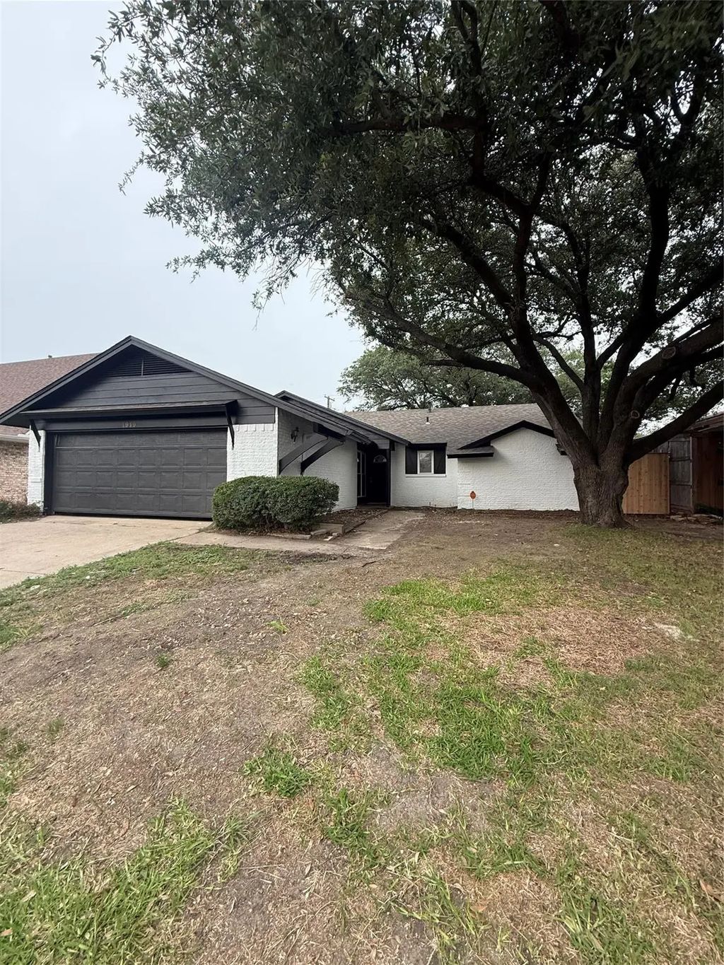 1919 E Crosby Road, Carrollton