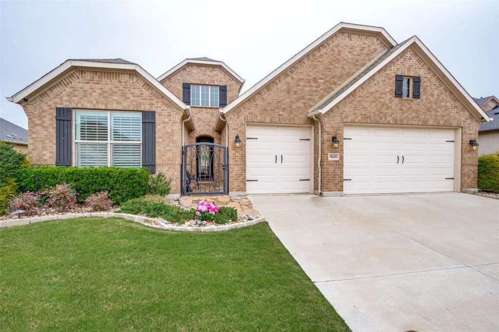 9820 Ironwood Drive, Denton