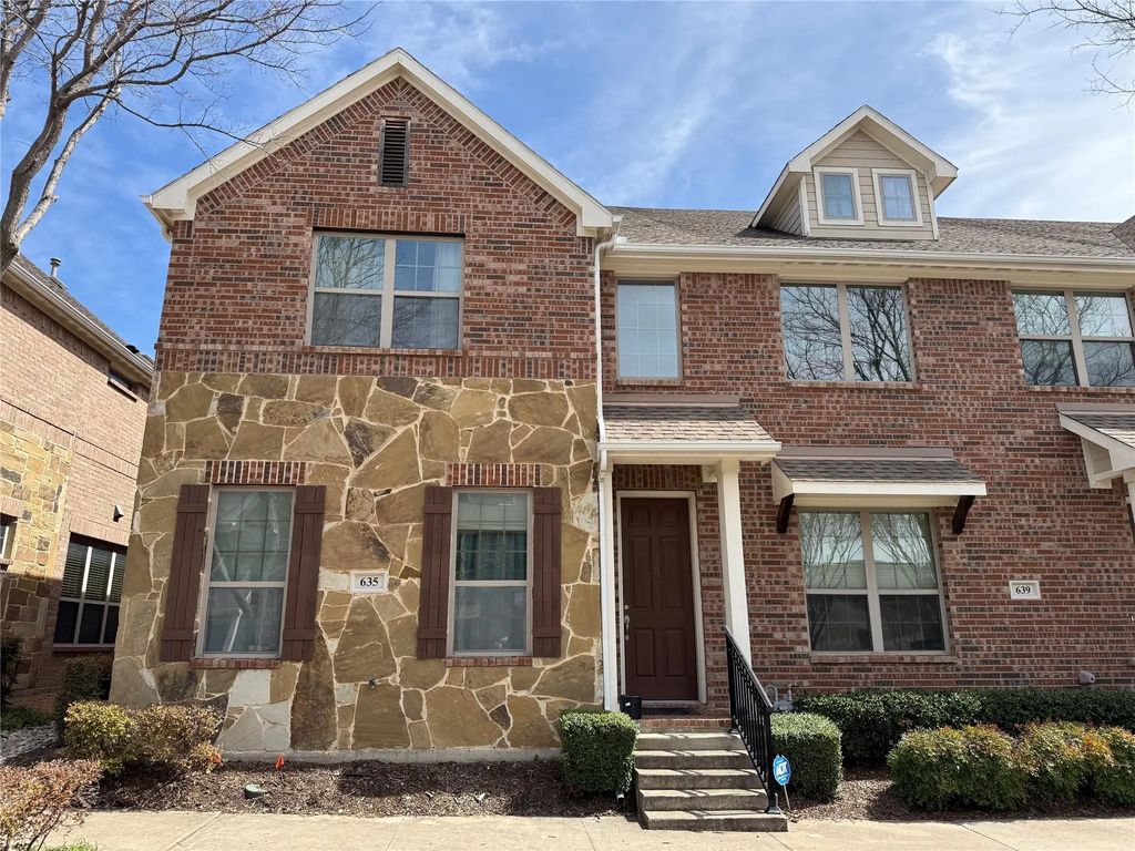 635 Matthew Place, Richardson