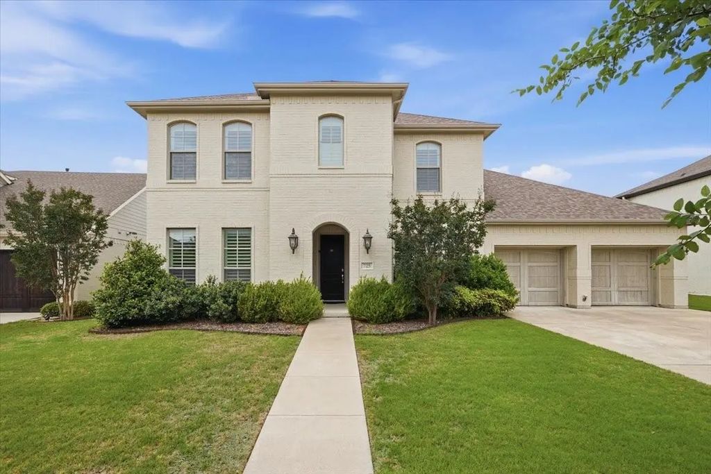725 Rosewood Place, Aledo