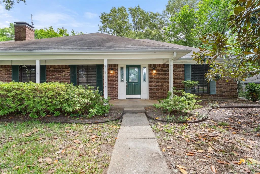 15049 Northwood Drive, Tyler