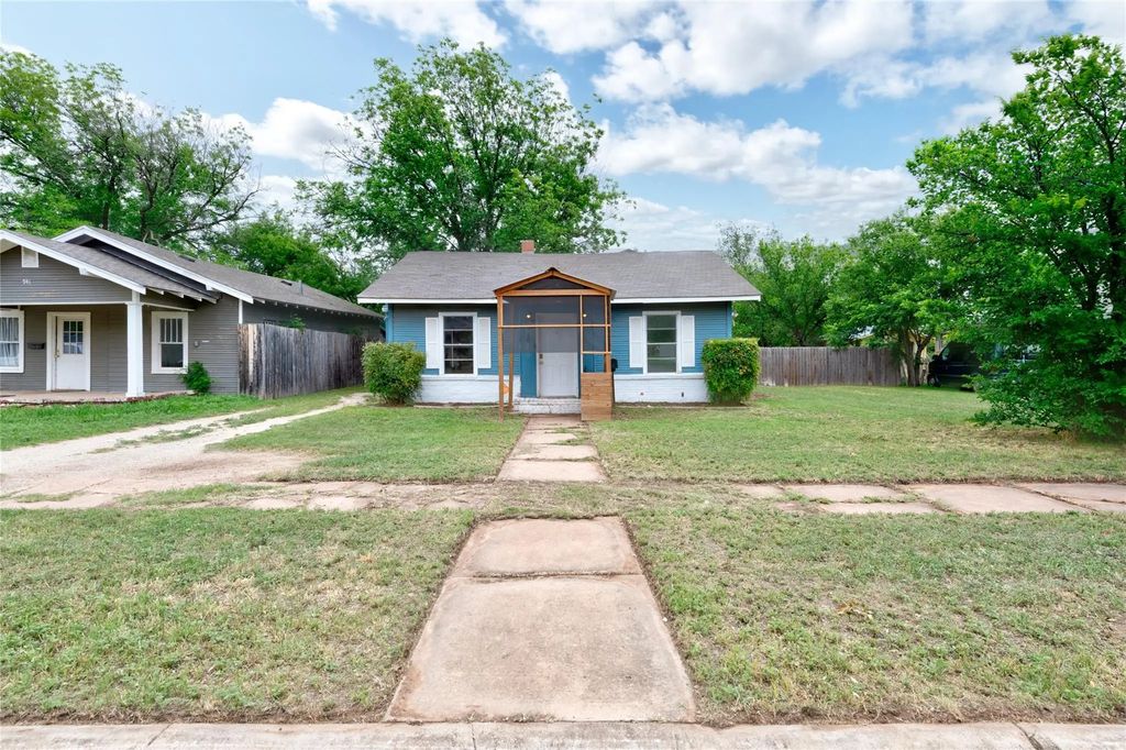 949 Palm Street, Abilene