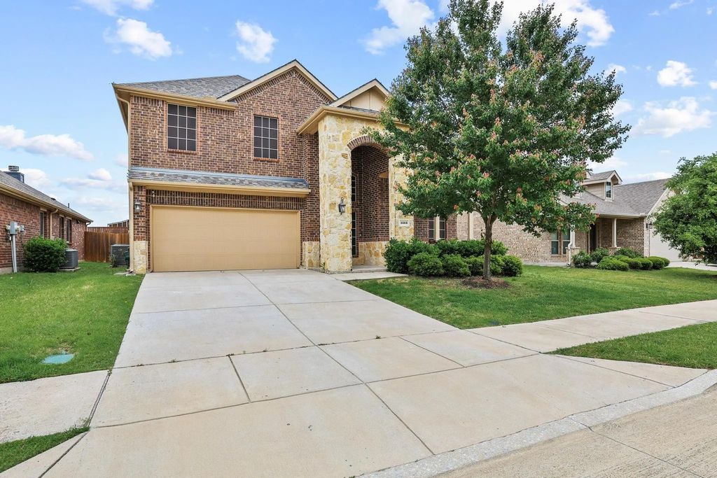 1213 Lake Worth Trail, Little Elm