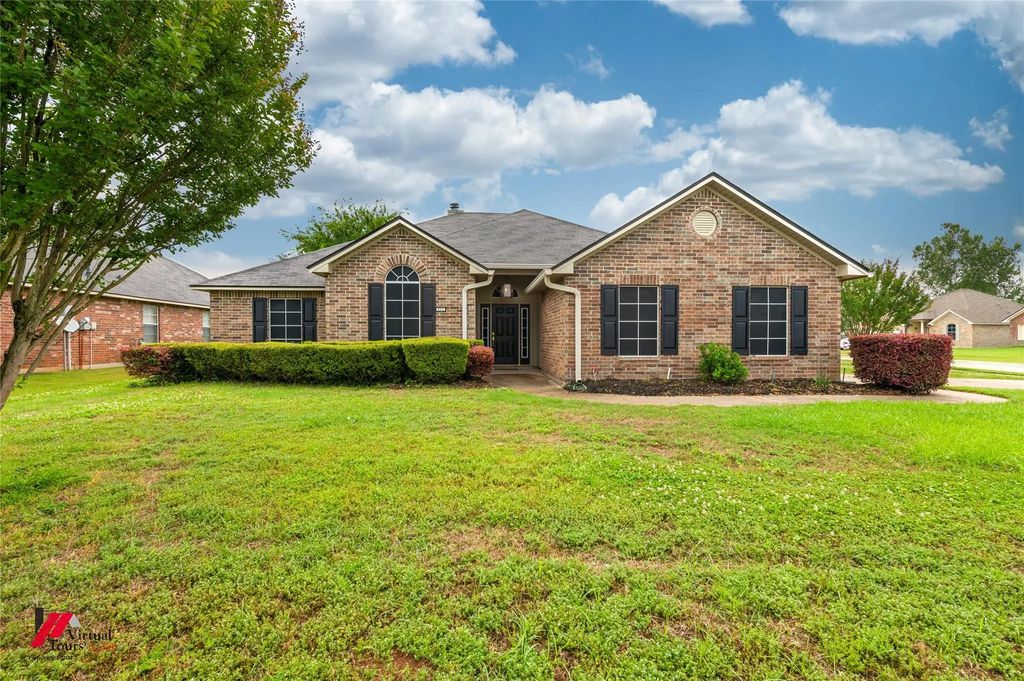 311 Columbia Circle, Bossier City