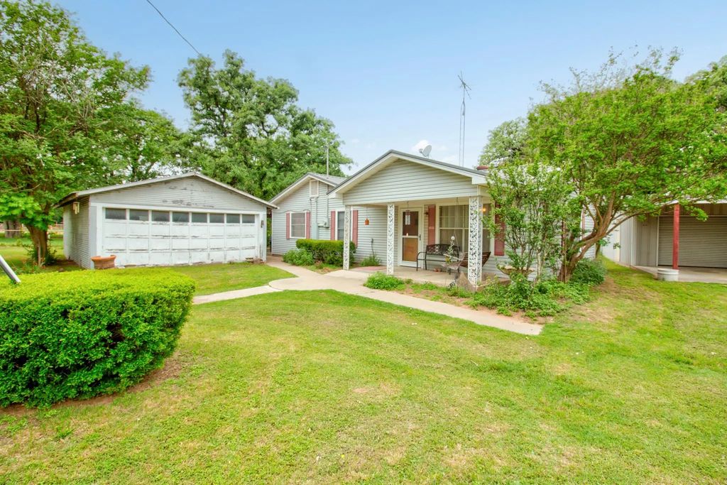 511 Old Center Church Road, Whitesboro