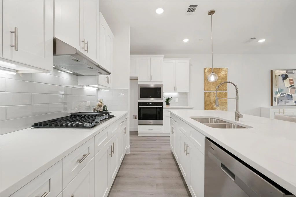 5609 Woodlands Drive, The Colony