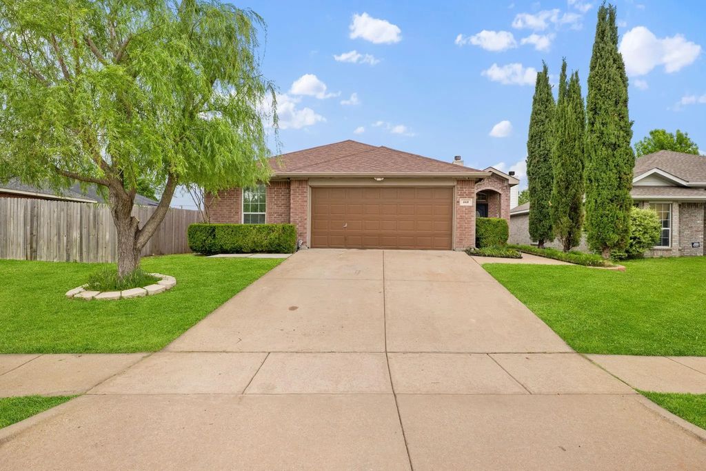 460 Cranbrook Lane, Grand Prairie