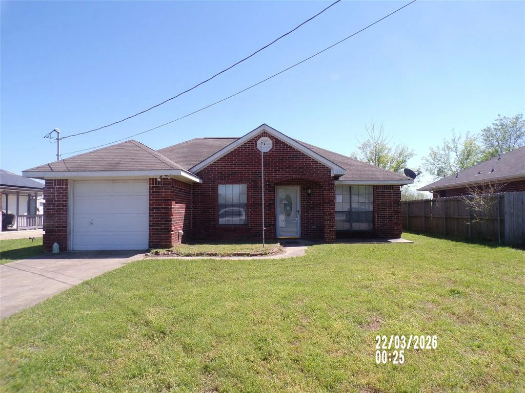1401 Melody Circle, Kaufman