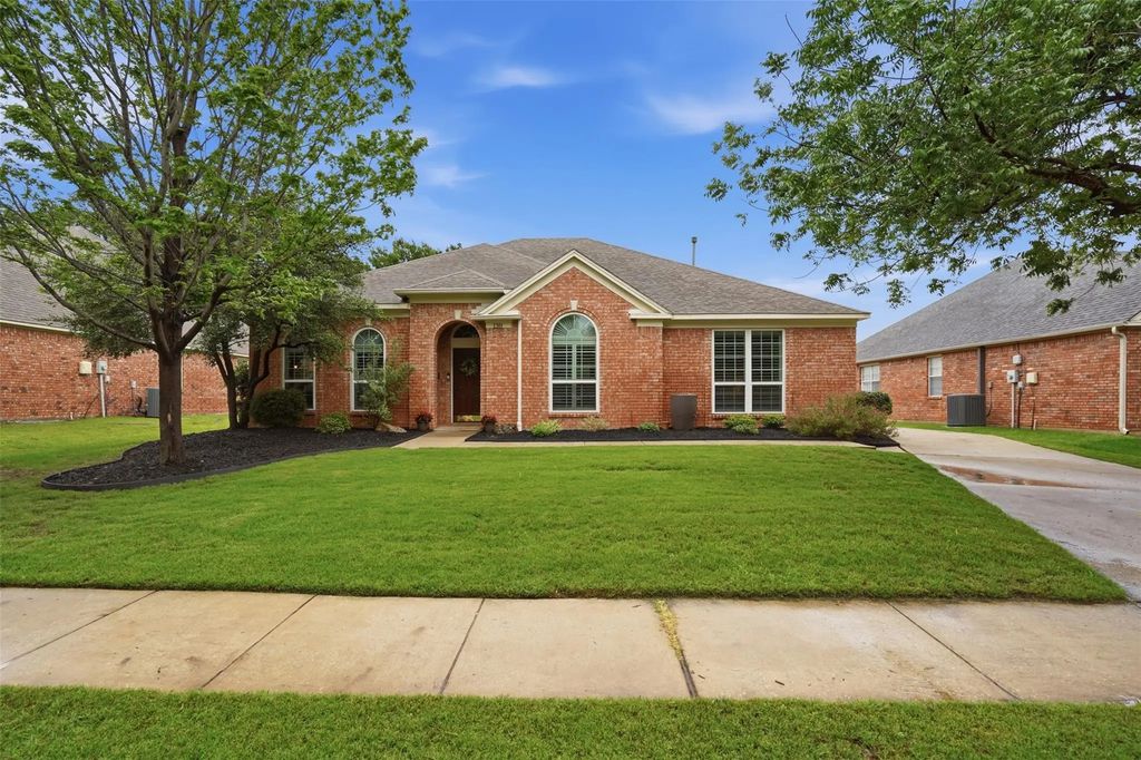 138 Carrington Drive, Coppell