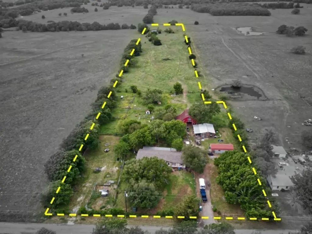 4944 County Road 3506, Quinlan