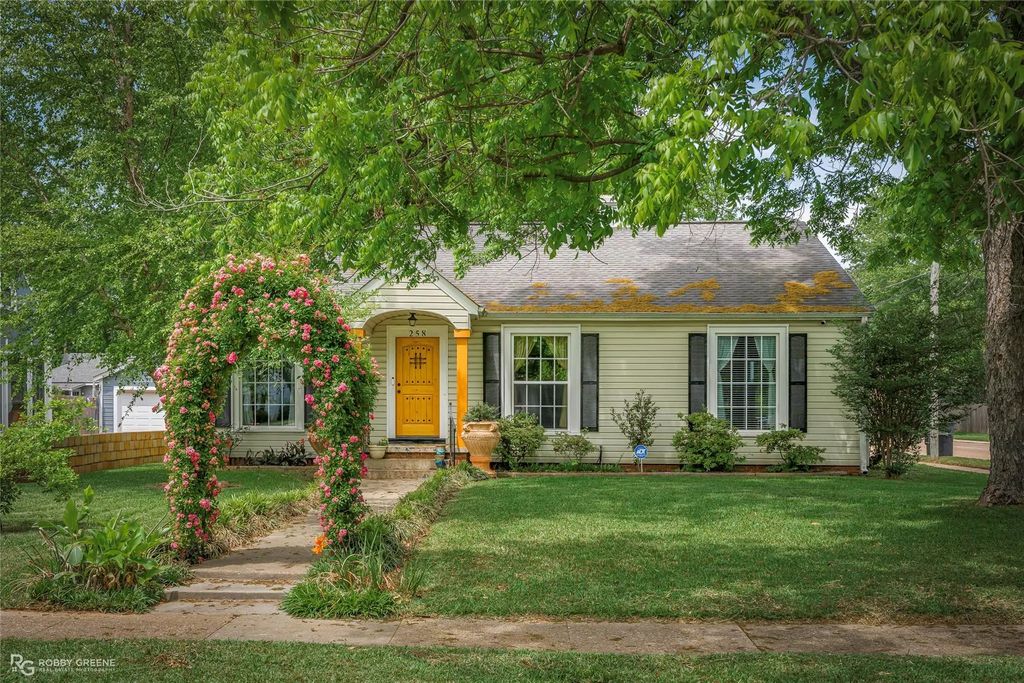 258 Carrollton Avenue, Shreveport