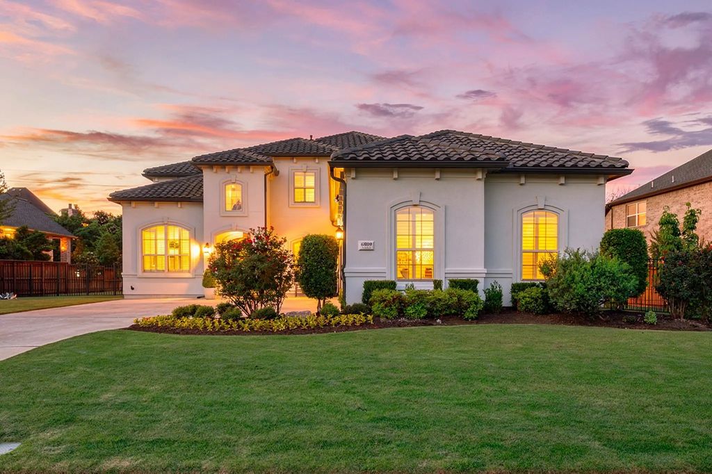 6809 Schubert, Colleyville