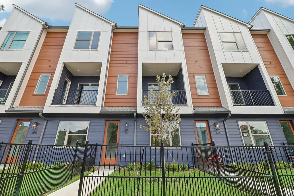 4204 San Jacinto Street 103, Dallas