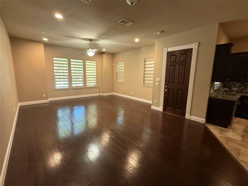 8608 Knox Street, Irving