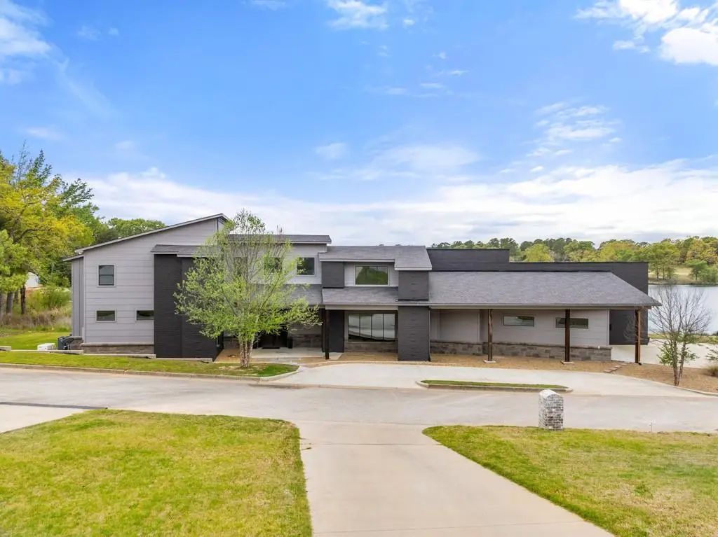 24116 Sun Ridge Road, Lindale