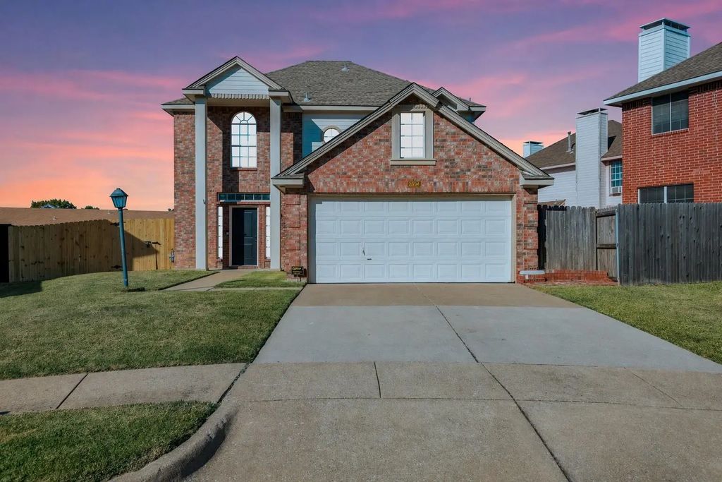 2554 Melissa Court, Carrollton