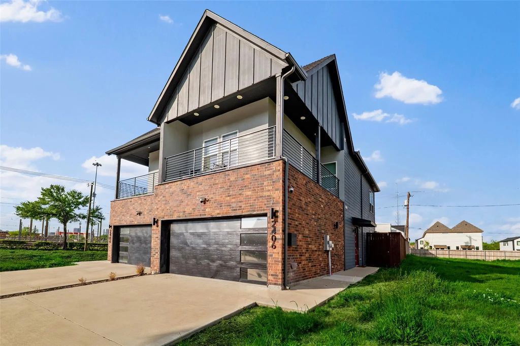 2406 Merlin Street, Dallas