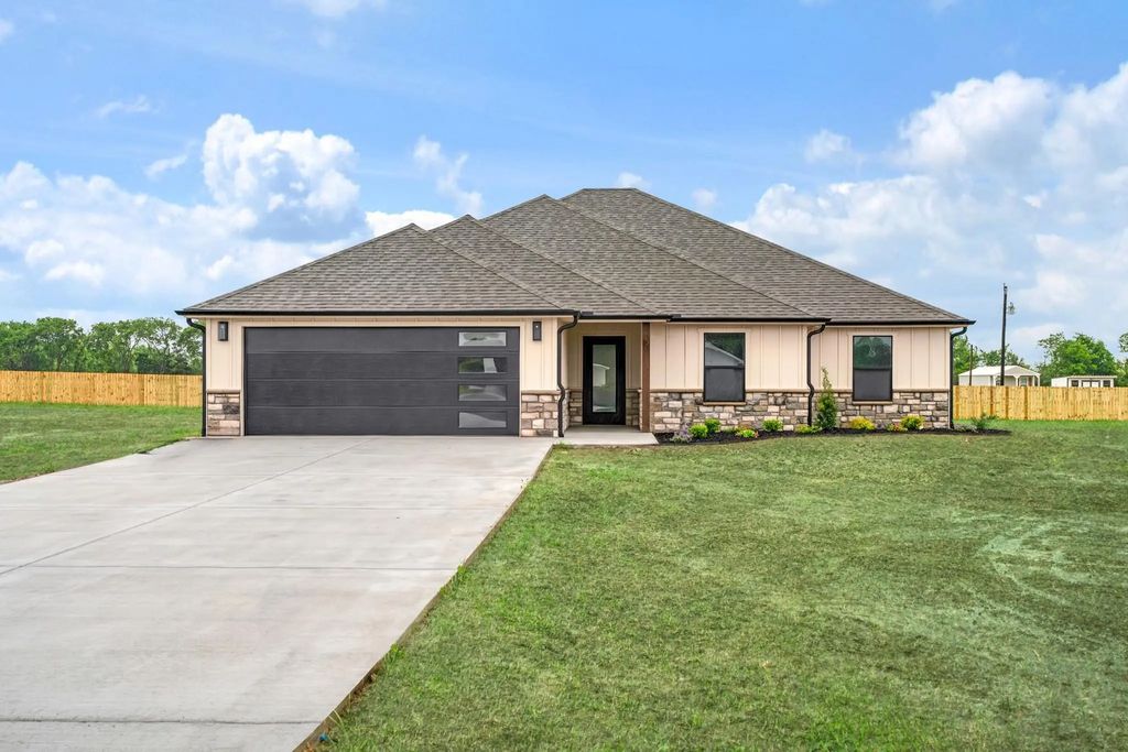 59 Private Road 33039, Sumner