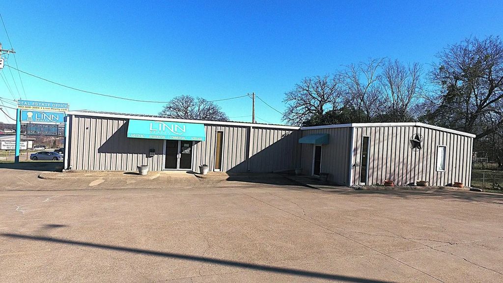 1001 E Cedar Creek Parkway, Seven Points
