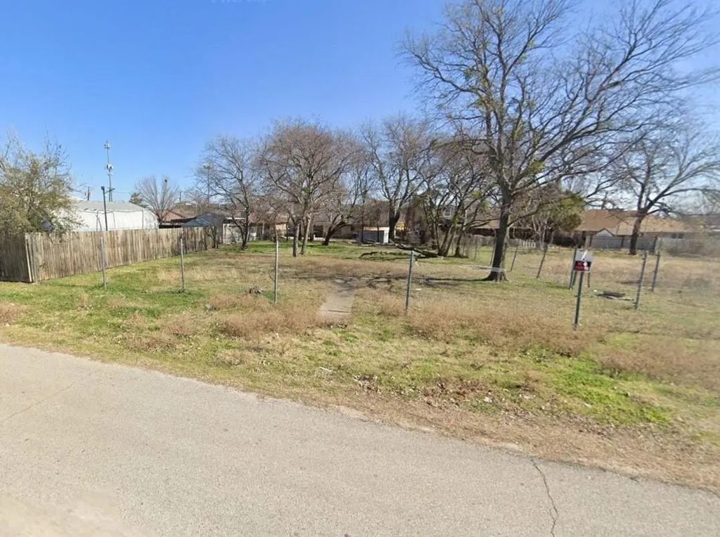 2814 El Tovar Avenue, Dallas