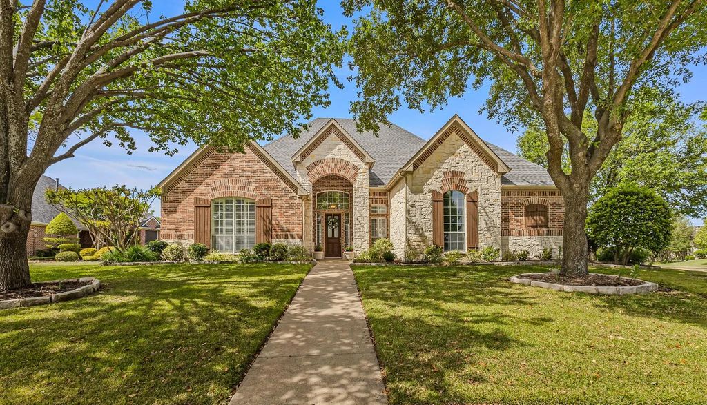 2221 Kings Pass, Heath