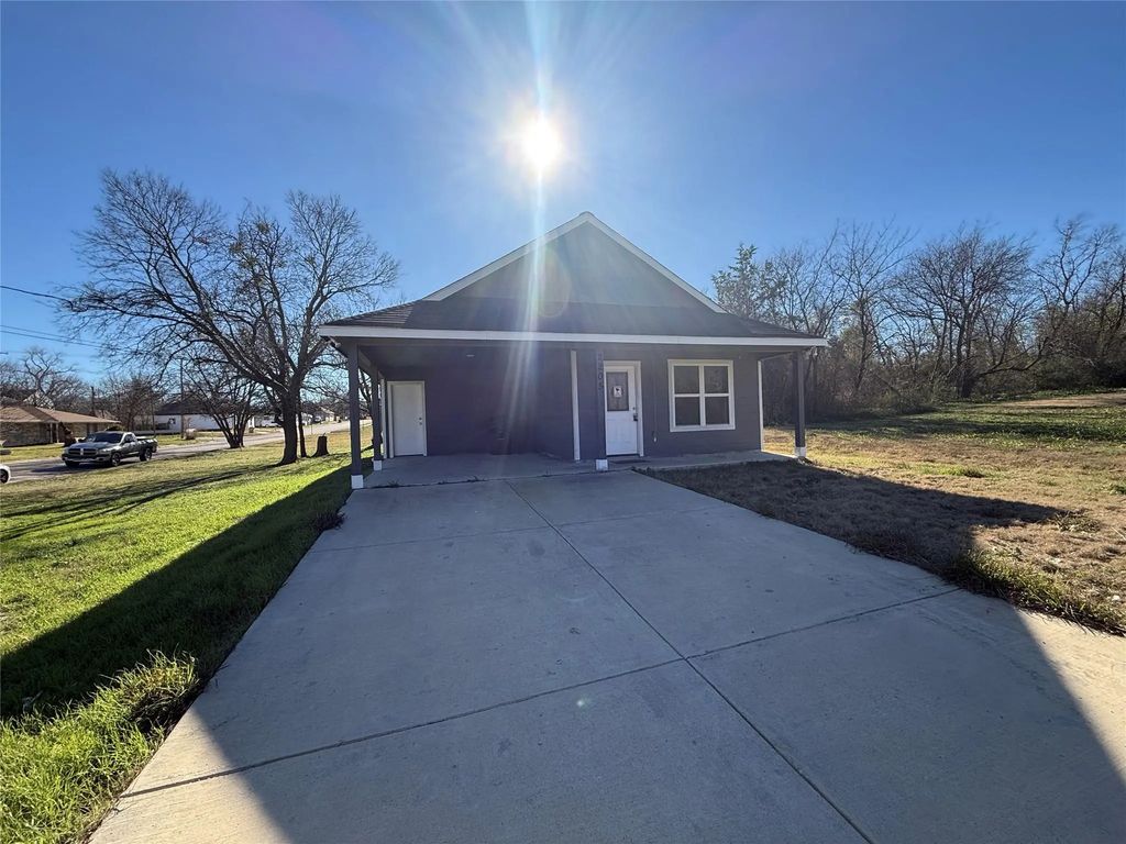 2205 Morse Street, Greenville