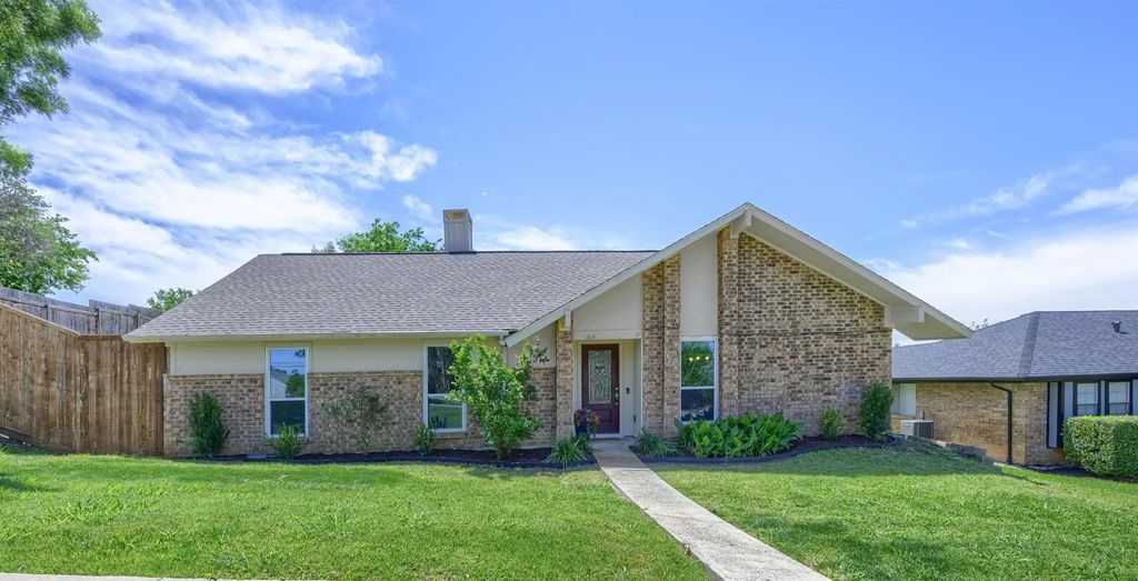 1614 Chesterfield Drive, Carrollton