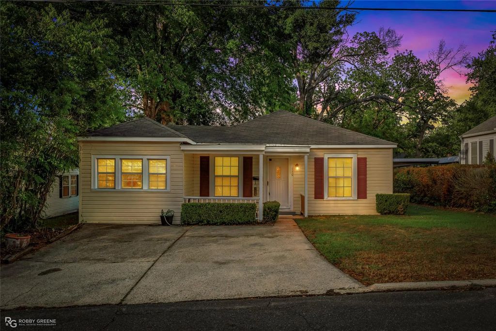 110 Kirby Place, Minden