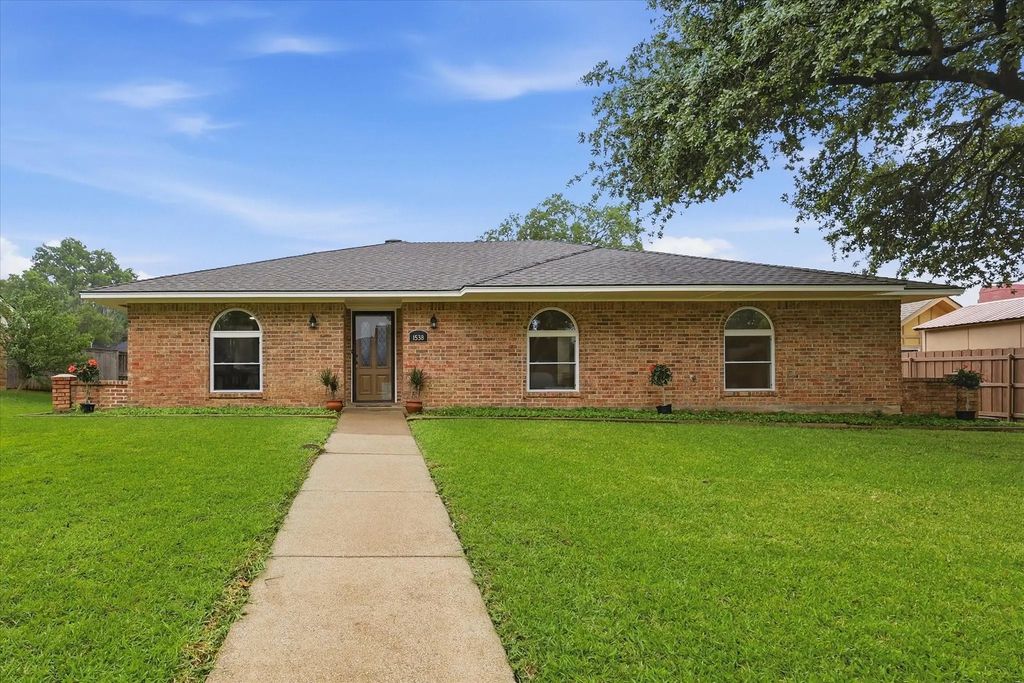 1538 San Antone Lane, Lewisville