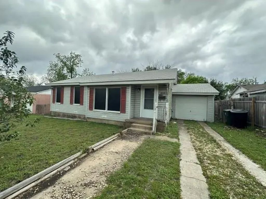 1806 S 5th Street, Temple