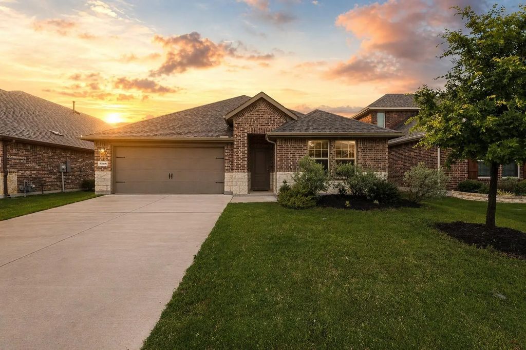 3208 Puffin Lane, Celina