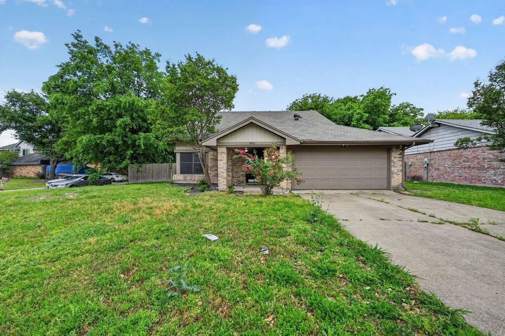 2401 Channing Drive, Grand Prairie
