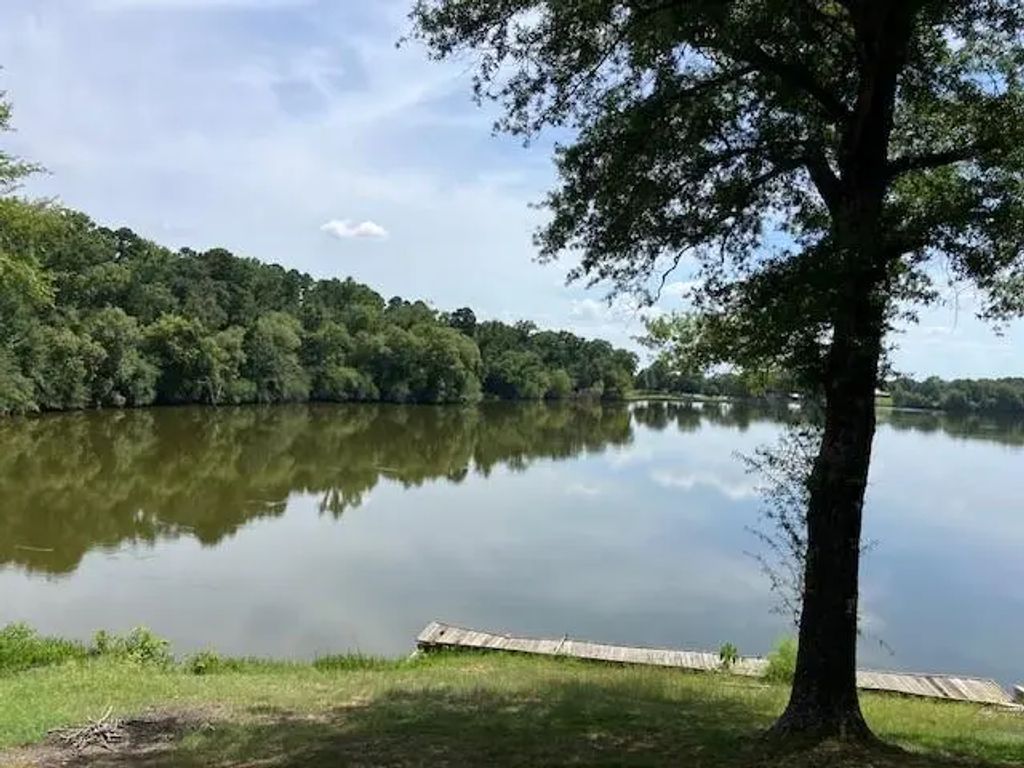 146 County Road 4827, Winnsboro