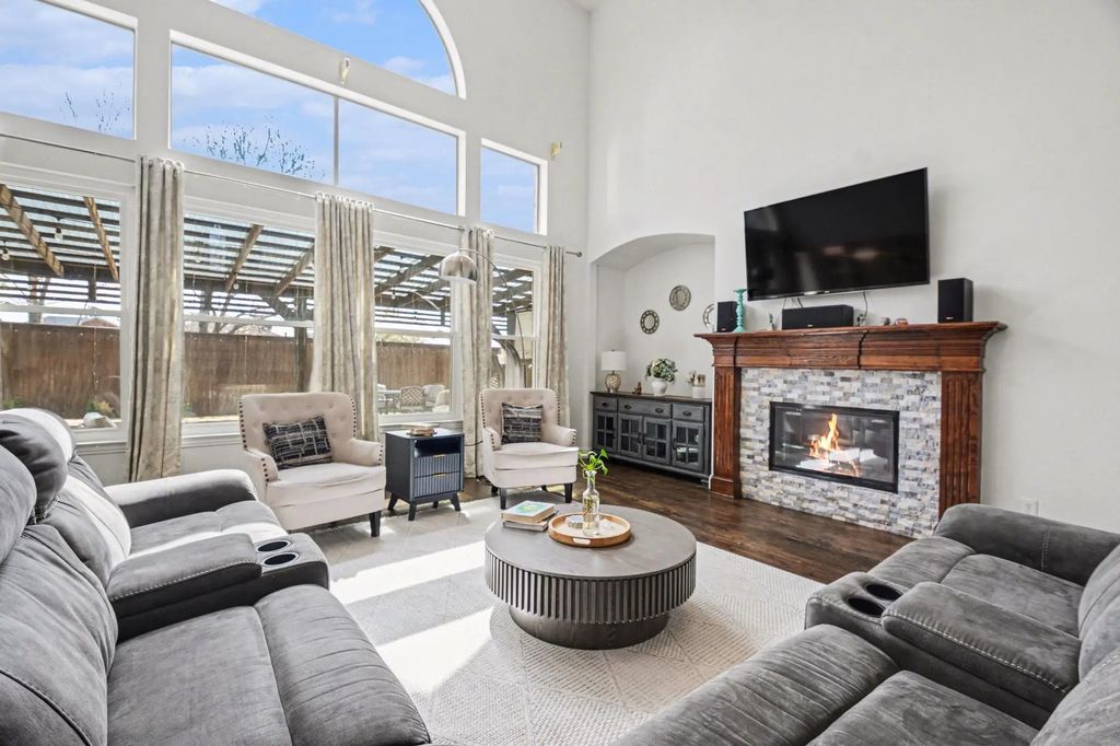 342 Greenfield Drive, Murphy