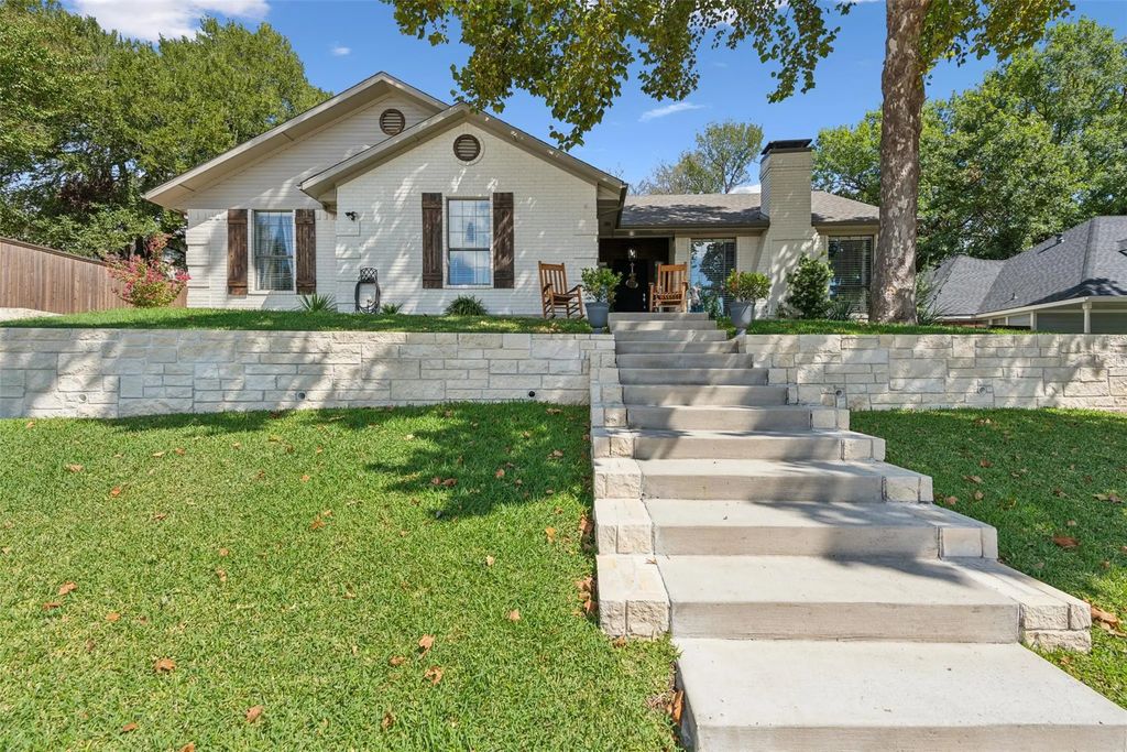 5701 Yacht Club Drive, Rockwall