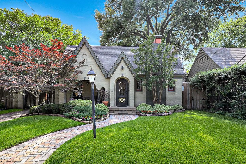 5303 Maple Springs Boulevard, Dallas