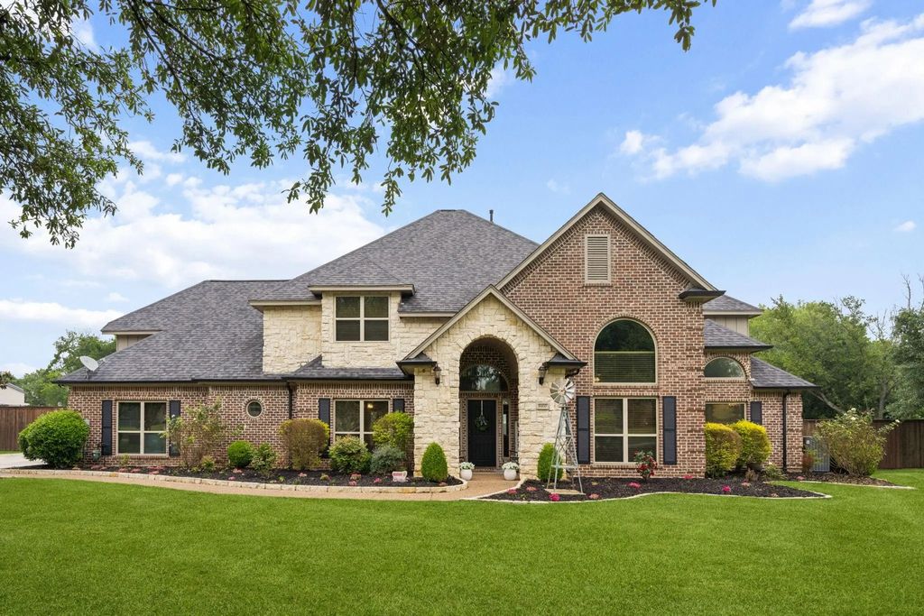 8400 Steeplechase Circle, Argyle