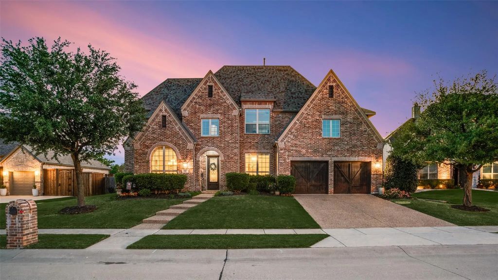 810 Moss Glen Drive, Prosper