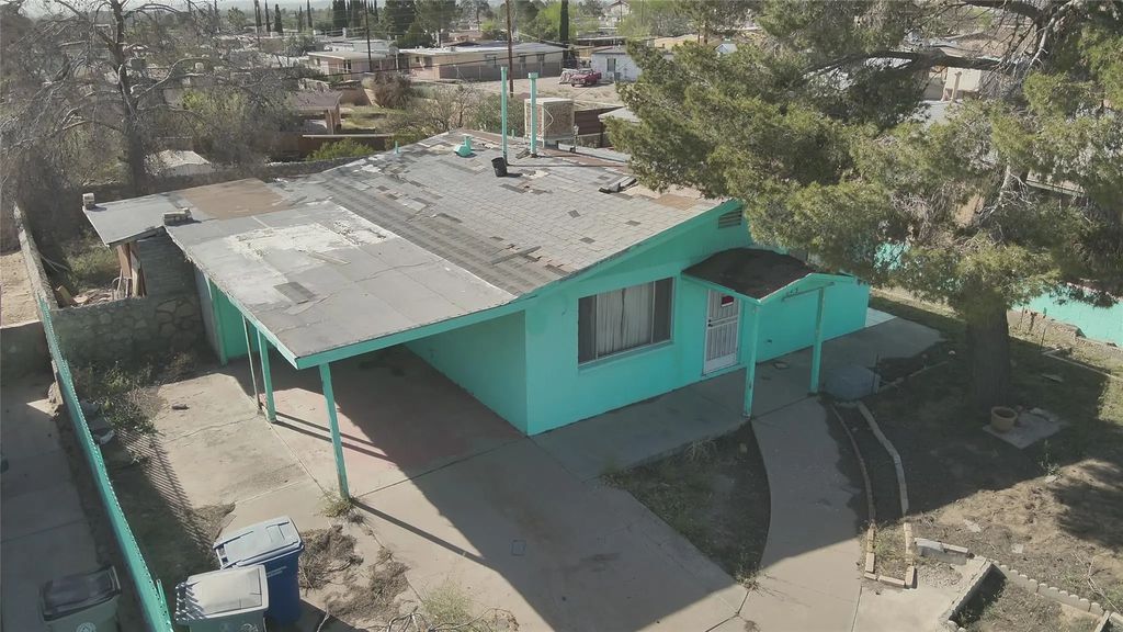 623 La Paz Drive, El Paso